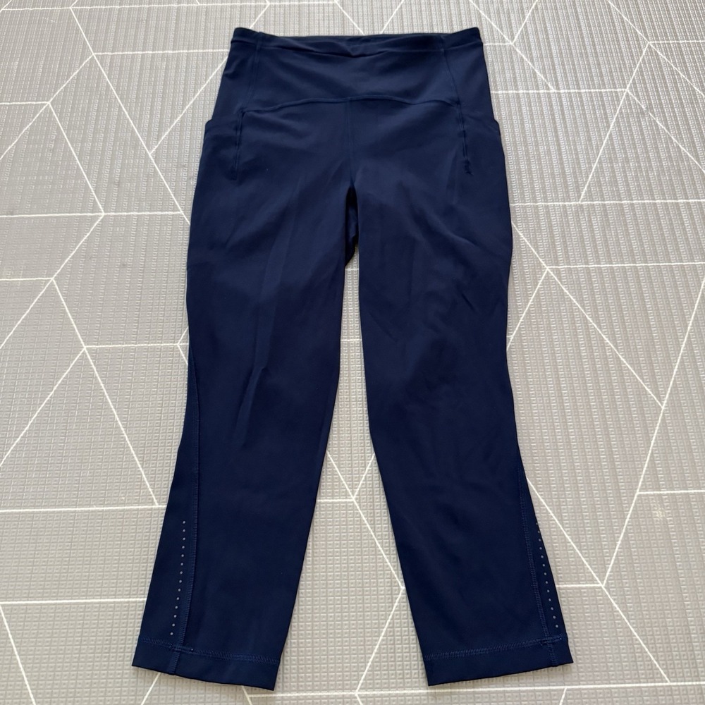 Lululemon Swift Speed High-Rise Crop 21" Sz 6 Navy Pockets LW6BLHS